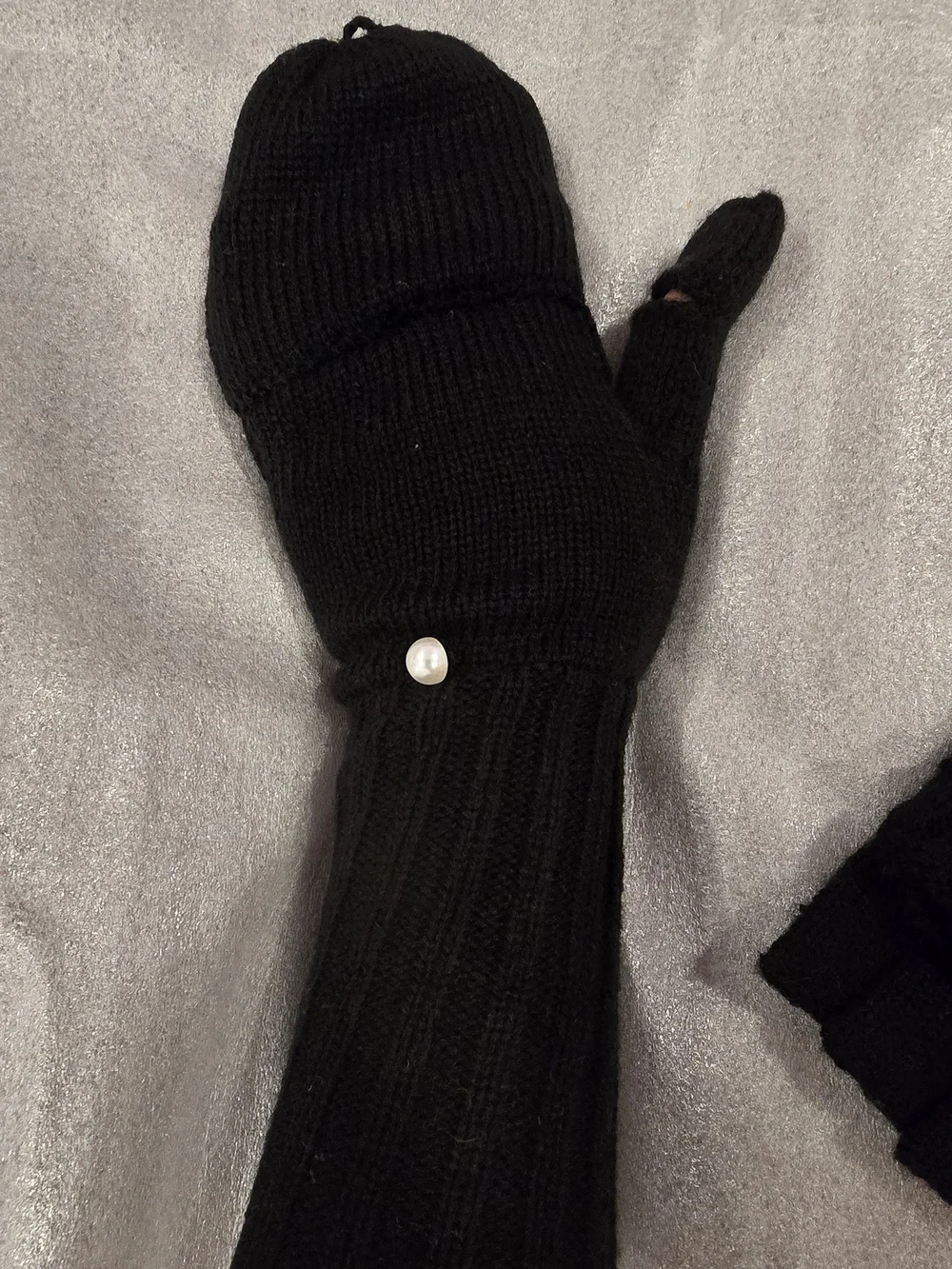 Karl Lagerfeld Fingerless Knit Gloves with Foldover Mitts- Paris